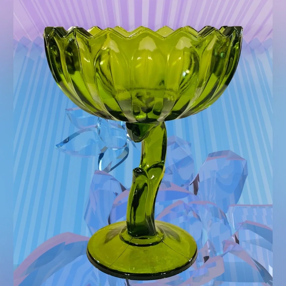 Indiana Glass Co Lotus Blossom Green Bowl/Compote with Pedestal, Carnival Glass - Picture 3 of 7